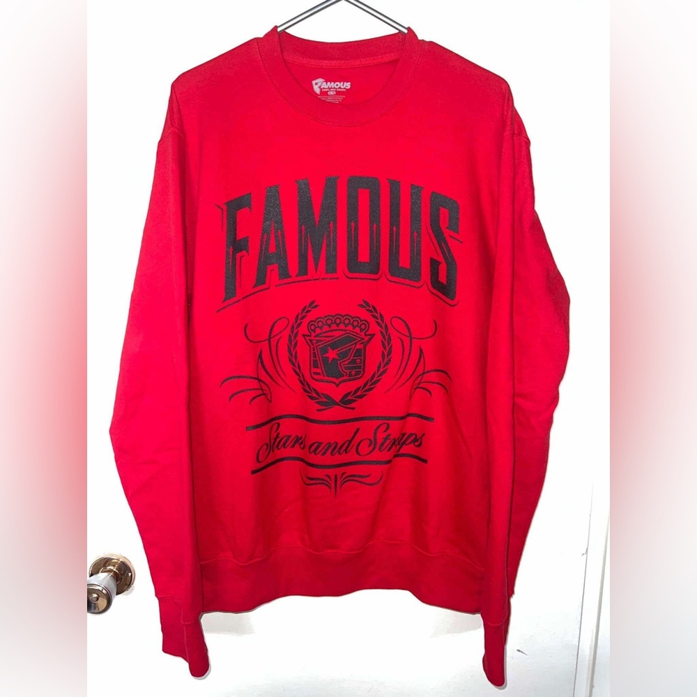 Men's Famous Sweatshirt Size Medium